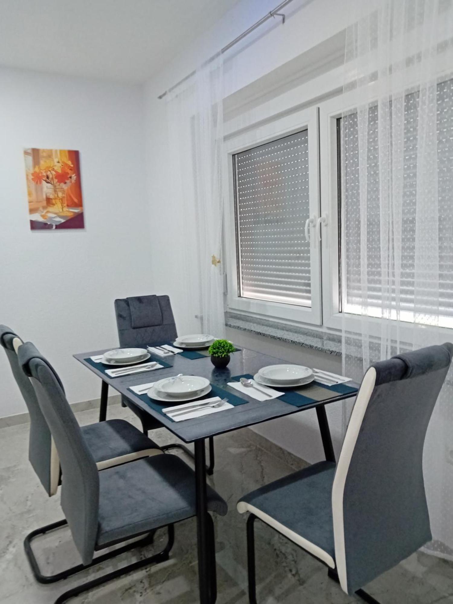 Apartman Edwin יאיצי מראה חיצוני תמונה