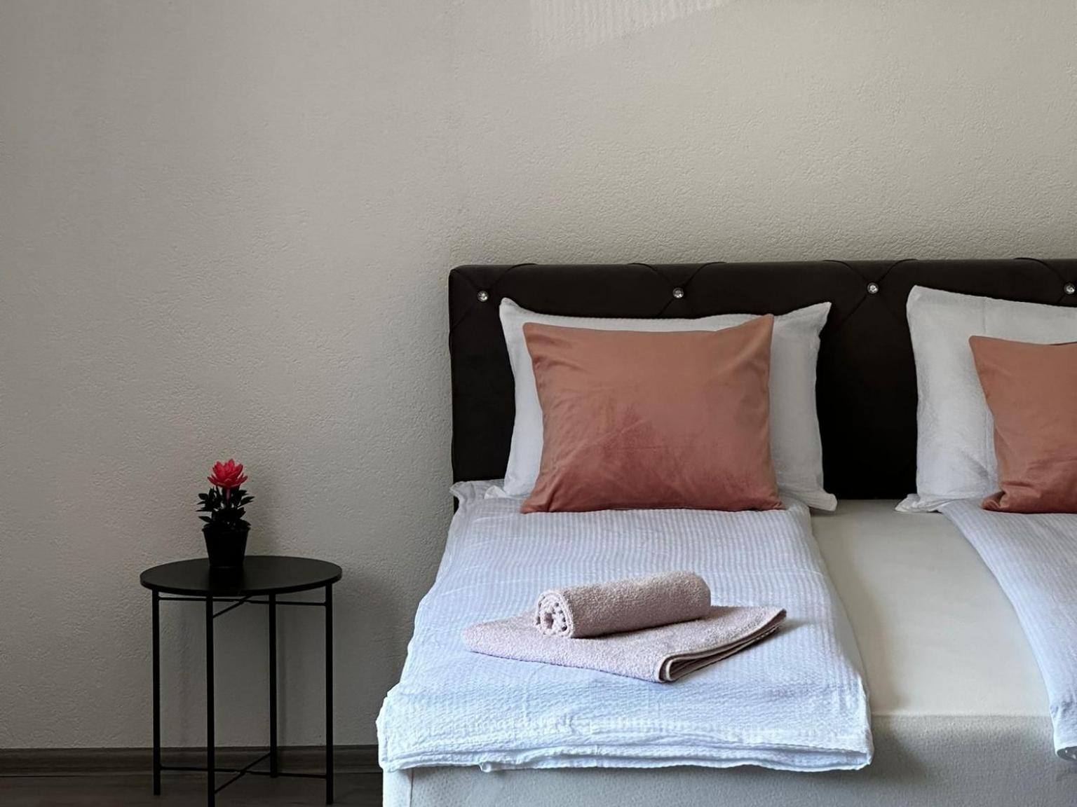 Apartman Edwin יאיצי מראה חיצוני תמונה