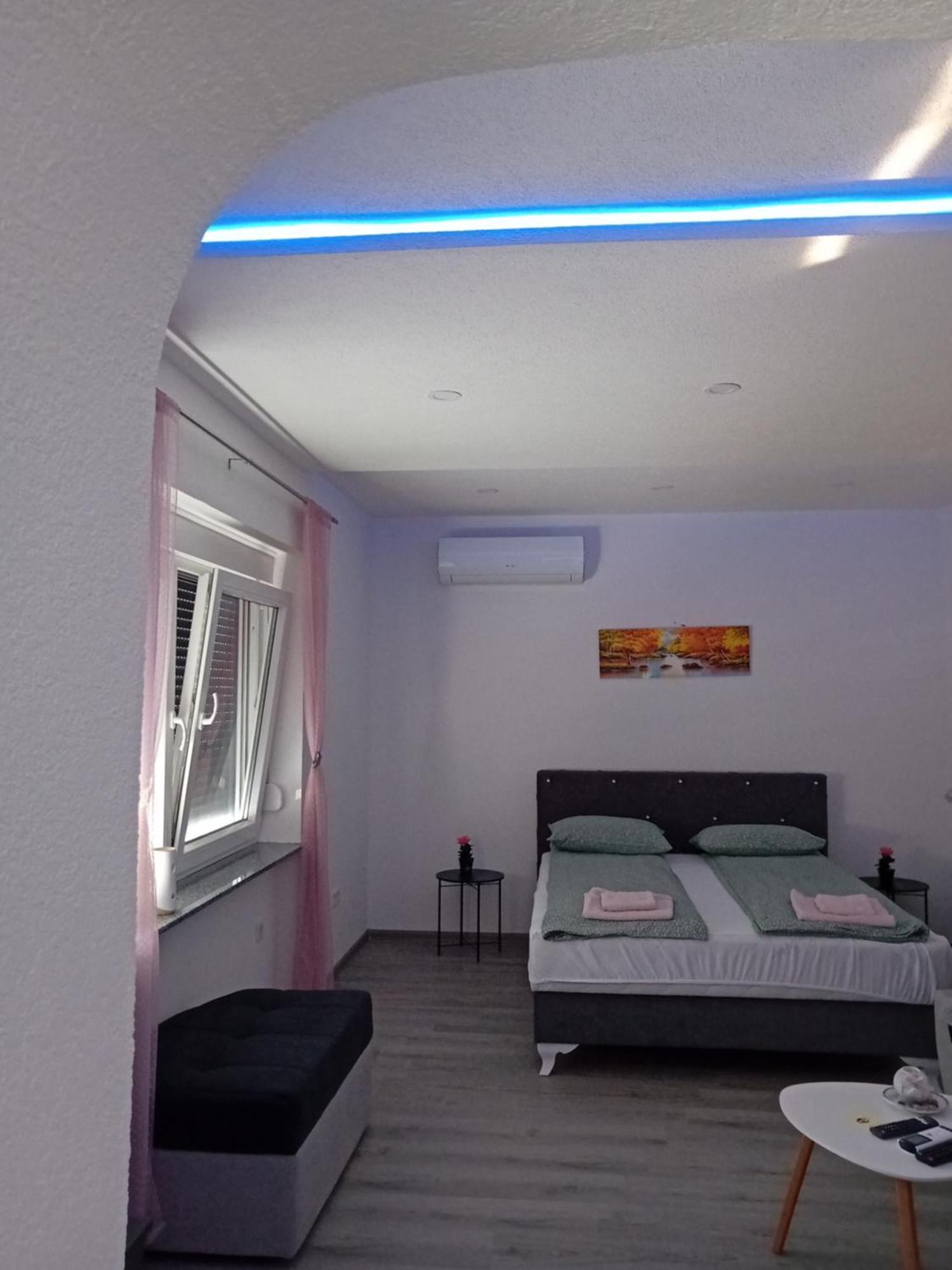 Apartman Edwin יאיצי מראה חיצוני תמונה